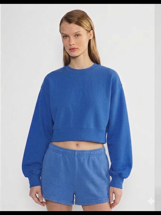 Aritzia Tops - Aritzia TNA Airy Fleece Perfect size I